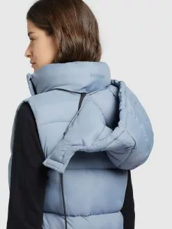 Khujo Vestes Sans Manches Gilet Eden Femme Bleu Clair 17 Khujo Vestes Sans Manches Gilet Eden Femme Bleu Clair -Magasin D'usine Khujo 4d4f133dc85354adb67f09cde604279b