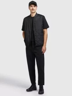 Khujo Vestes Sans Manches Gilet Liel Homme Noir -Magasin D'usine Khujo 9fbd884c0f6eda852984e15157647416