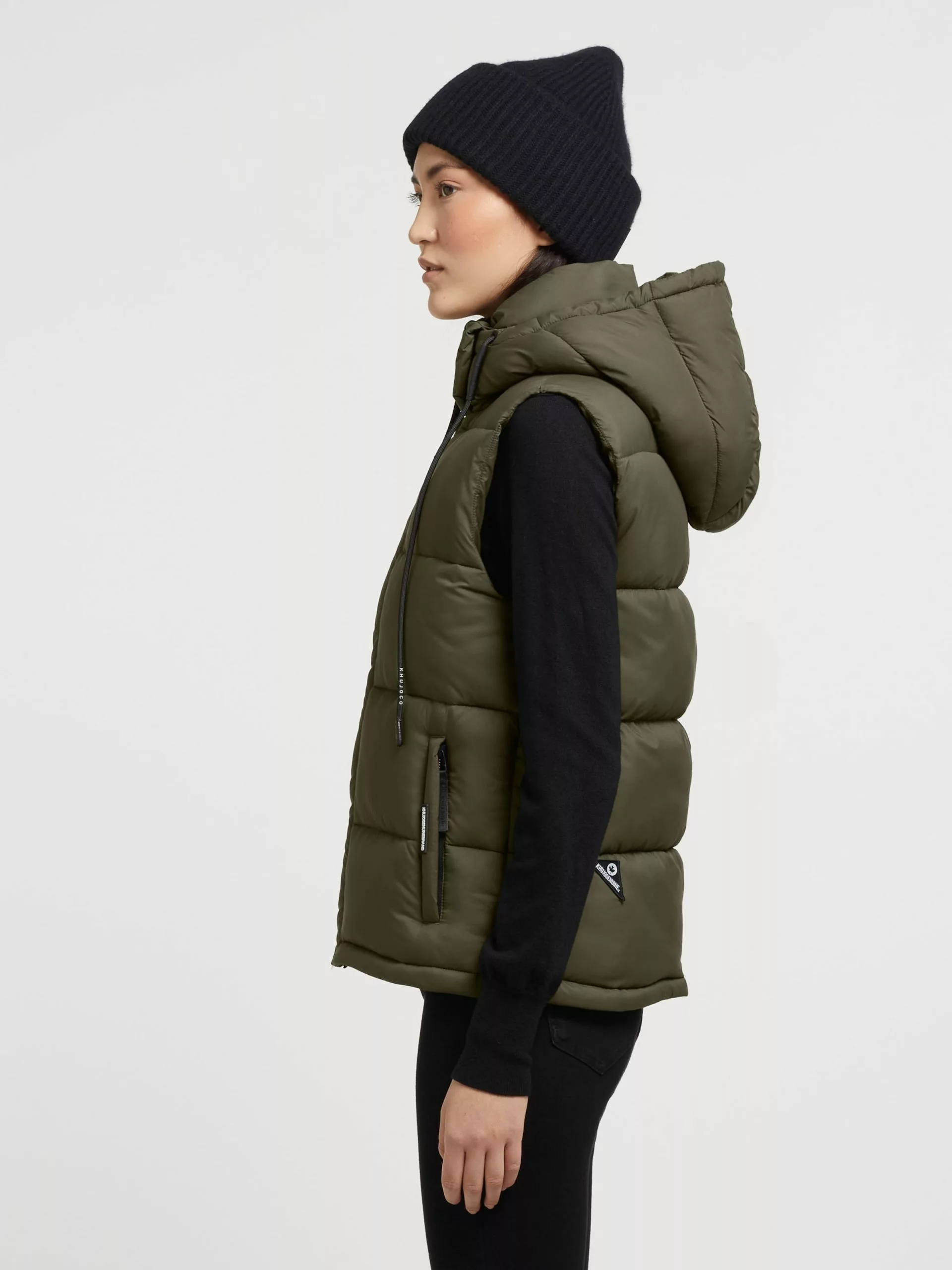 Khujo Vestes Sans Manches Gilet Eden Femme Kaki 7 Khujo Vestes Sans Manches Gilet Eden Femme Kaki – Image 5