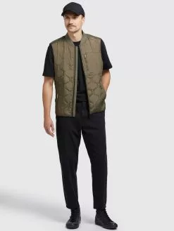 Khujo Vestes Sans Manches Gilet Liel Homme Olive -Magasin D'usine Khujo e4b15bdc9b3f1f2cc6cf305cccbca31a